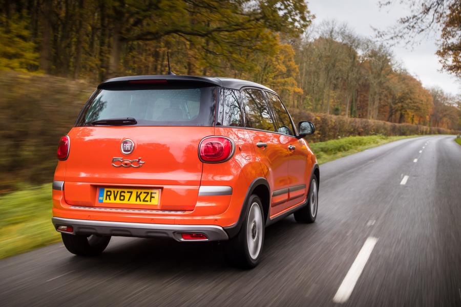  Fiat 500L Cross (330) 2017 года  (UK) (фото 26 из 89)